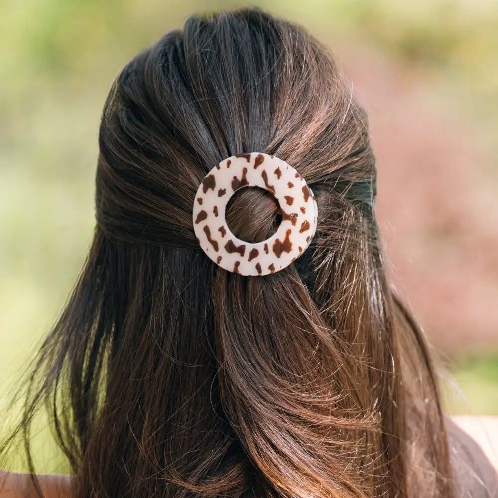 Flat Circle Hair Clip  - Blonde Tortoise