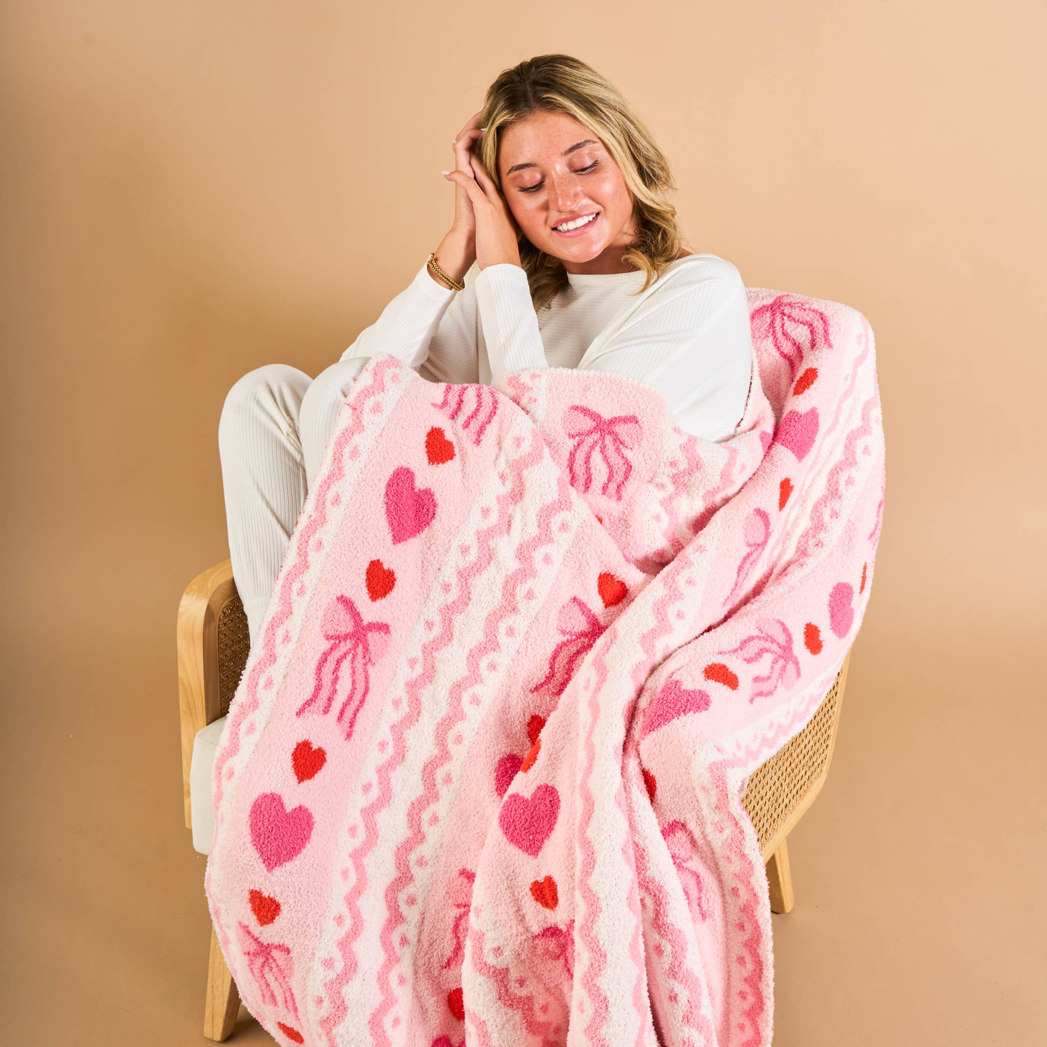 Cozy Dreams Luxe Blanket-Oh So Lovely
