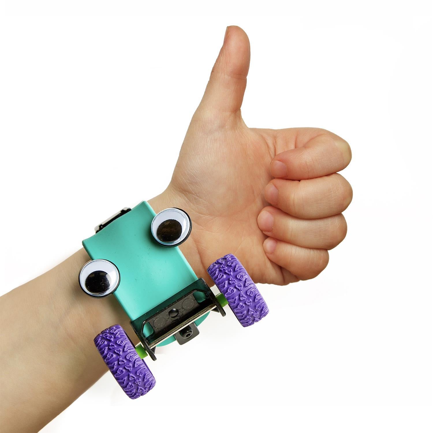 Pull Back Skateboard Racer