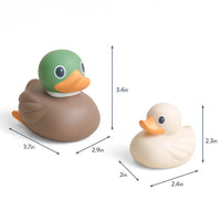 Set of 2 rubber duck bath toys and their dimensions. 
