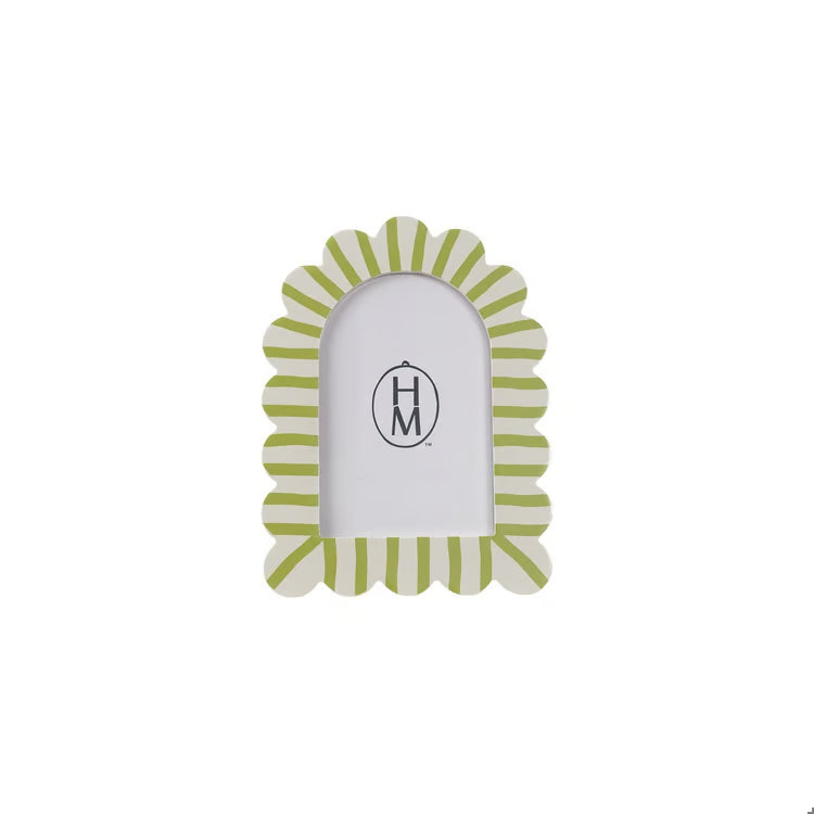 MDF Striped Scalloped Photo Frame