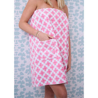 Brush strokes Pink Bath Wrap