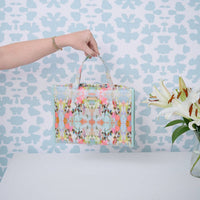 Brooks Avenue Hanging Travel Case