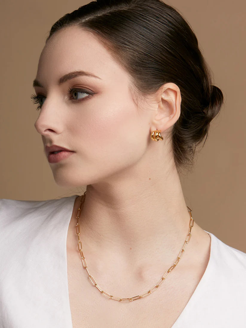 Claw Huggie Earrings-Silver