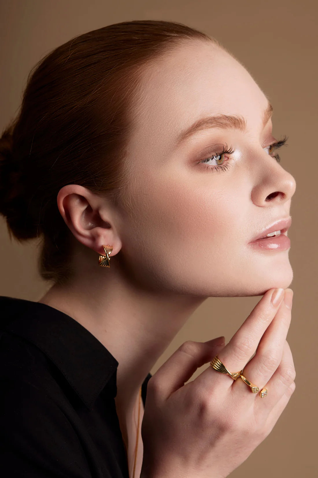 Twisted Ripple Huggie Earrings-Silver