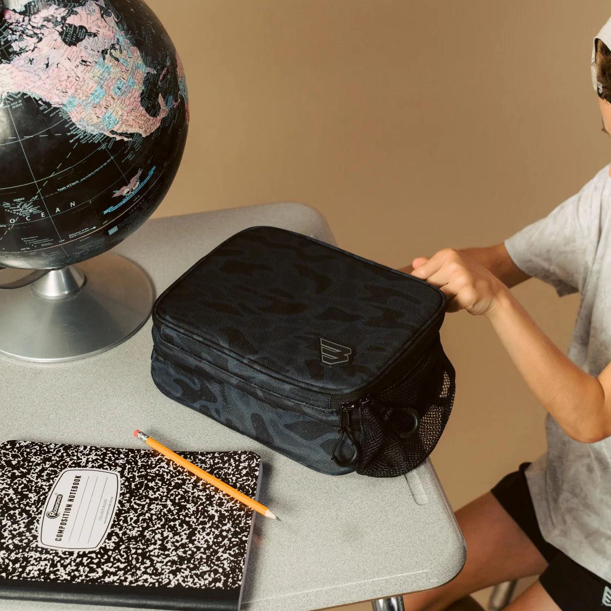 Lunchbox - Black Camo