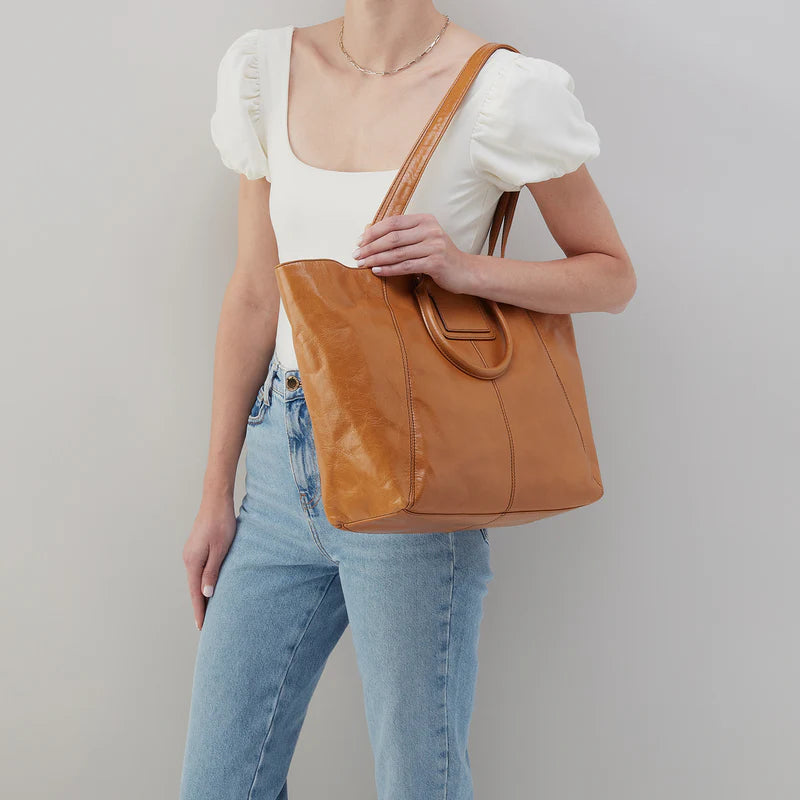 Sheila East West Tote- Natural