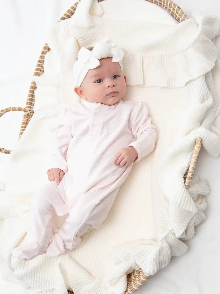Ruffle Knit Blanket