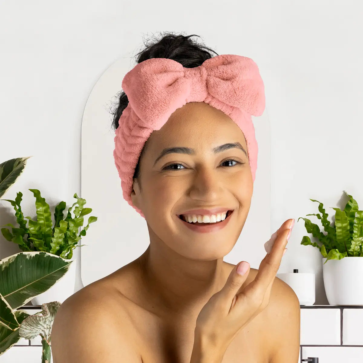 Take A Bow Ultra Plush Spa Headband