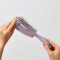 Detangling Flexi Brush - Soft Violet