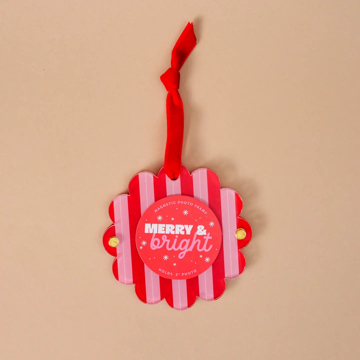 Scalloped Round Picture Frame Ornament