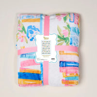 Snuggle Up Plush Blanket–Book Shelfie