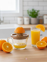 Wood Juicer with Glass Cup: Glass / Mango Wood