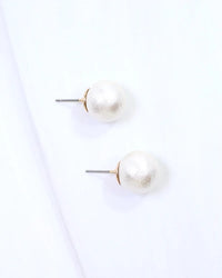 Alina Textured Pearl Stud Earring Cream