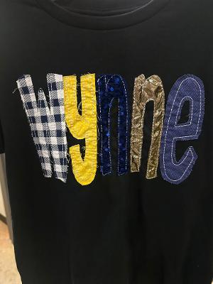 Wynne Applique Black Tee-Youth Large