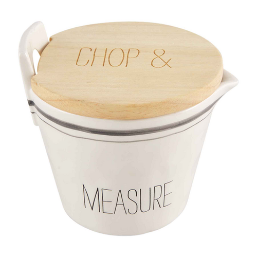 Measuring Cup and Chopping Board Set