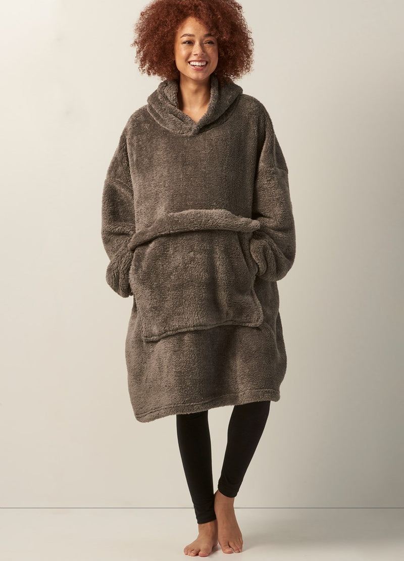 Cuddle Up Square Pouch, Grey