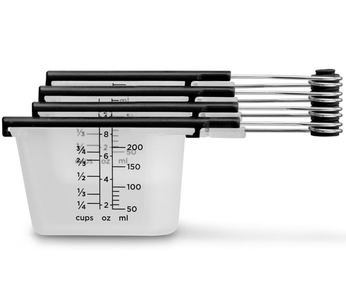 Levups: Scrape Level Measuring Cups